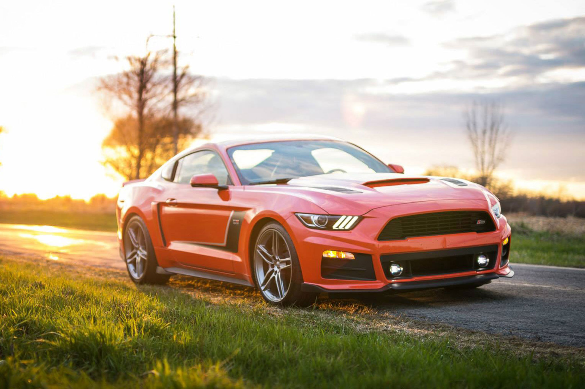 Ford Mustang 2015 Roush Stage 1 красный