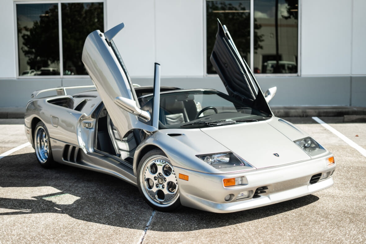 Lamborghini Diablo фары Слепые